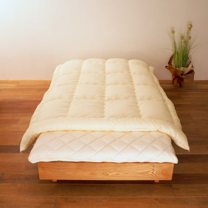 【日の本寝具】防ダニ掛け布団 (さらさらコットン× ダクロン® FRESH 7穴 中わた）